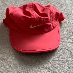 Pink Nike Featherlight Dri-Fit baseball cap